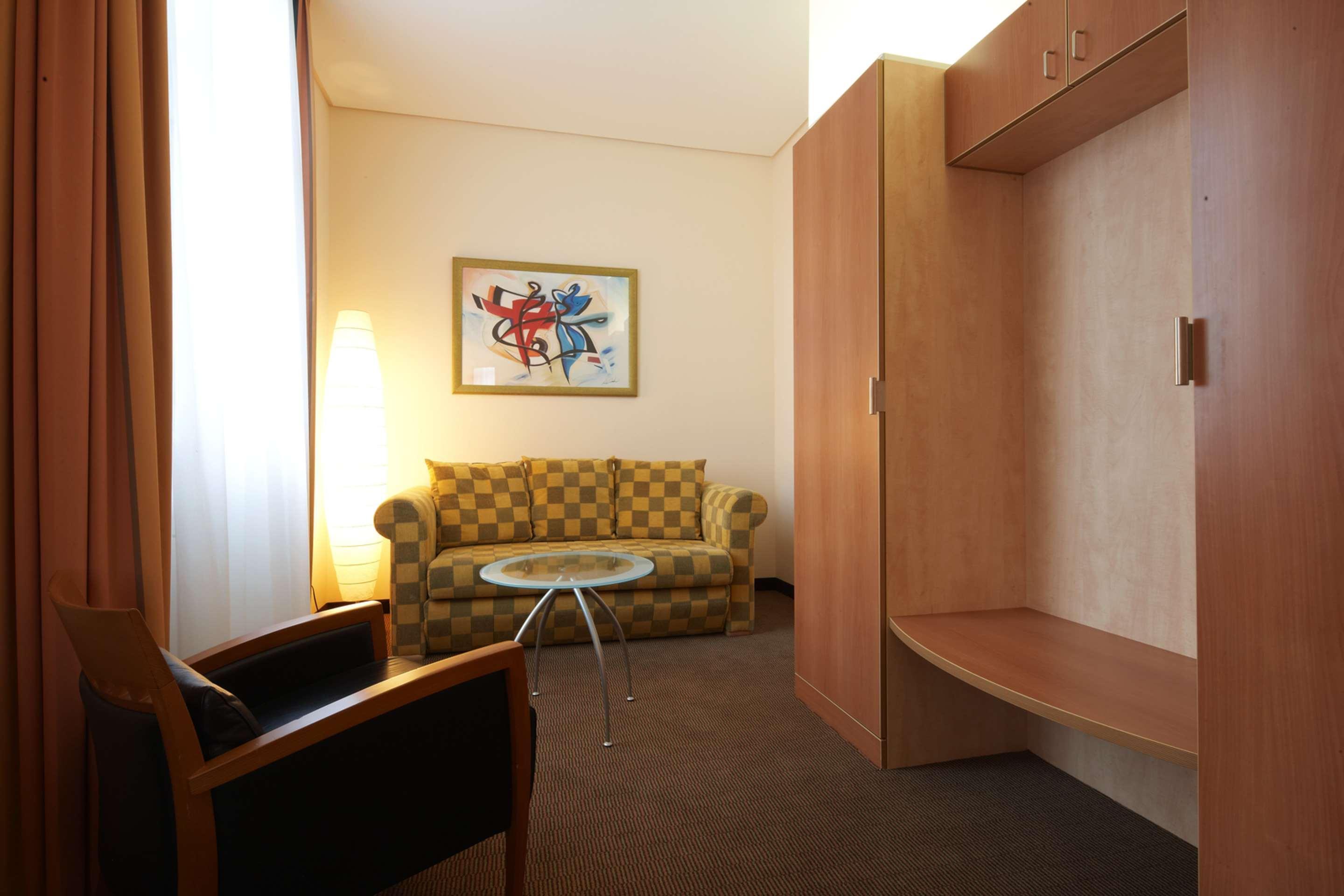 Intercityhotel Berlin Ostbahnhof Bagian luar foto