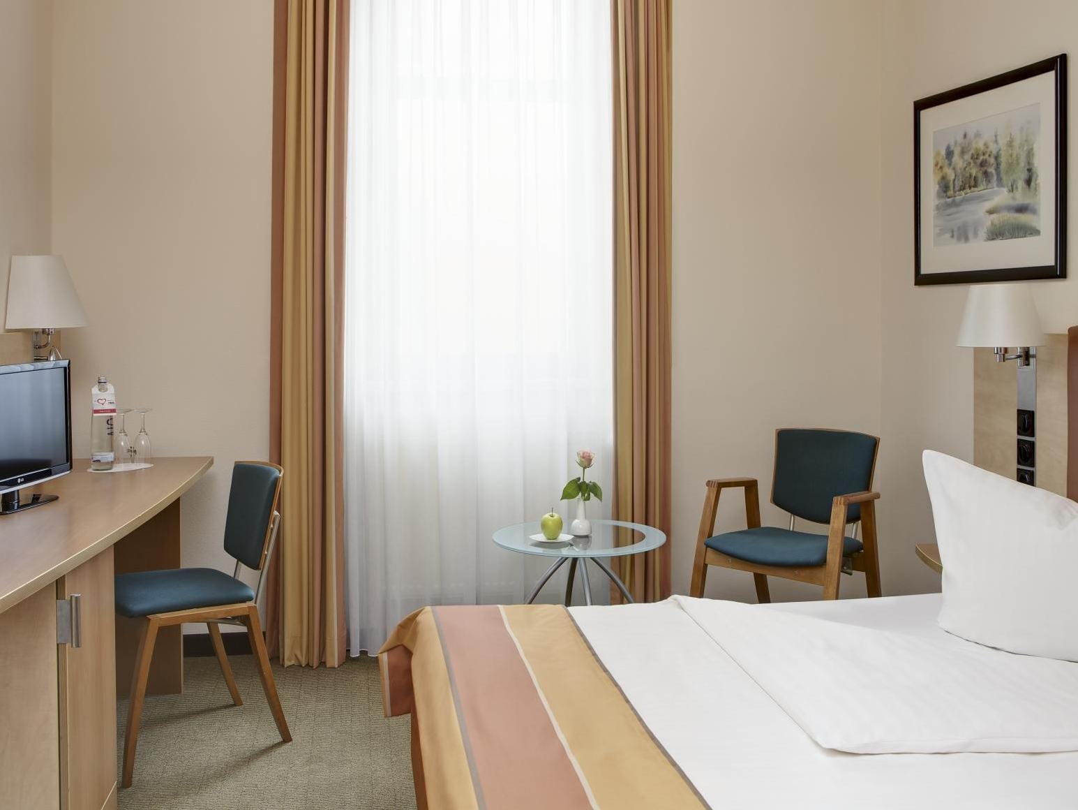 Intercityhotel Berlin Ostbahnhof Bagian luar foto