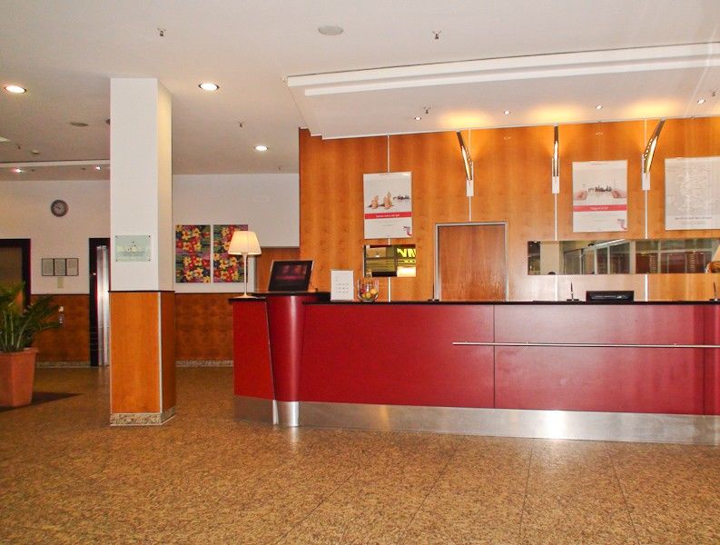 Intercityhotel Berlin Ostbahnhof Bagian luar foto
