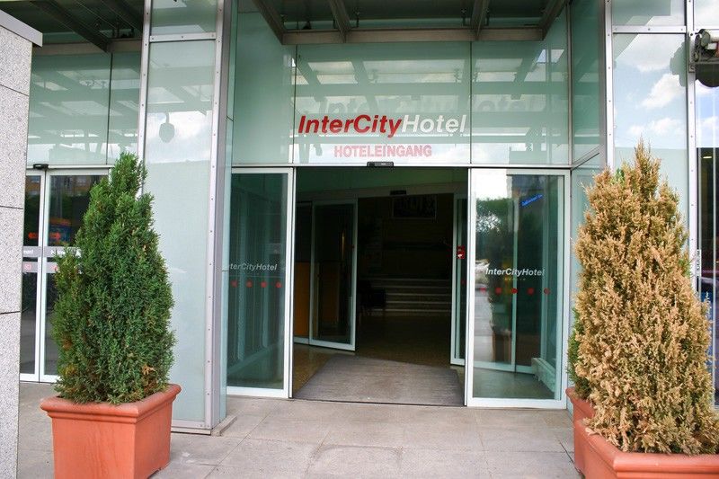 Intercityhotel Berlin Ostbahnhof Bagian luar foto