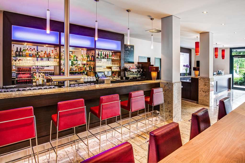 Intercityhotel Berlin Ostbahnhof Restoran foto