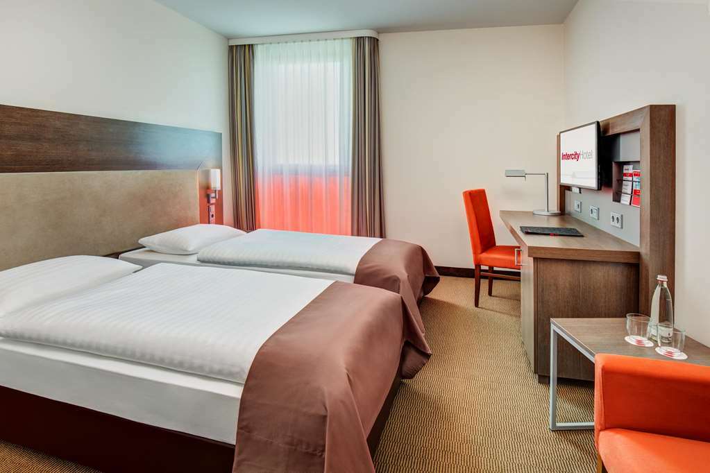 Intercityhotel Berlin Ostbahnhof Ruang foto